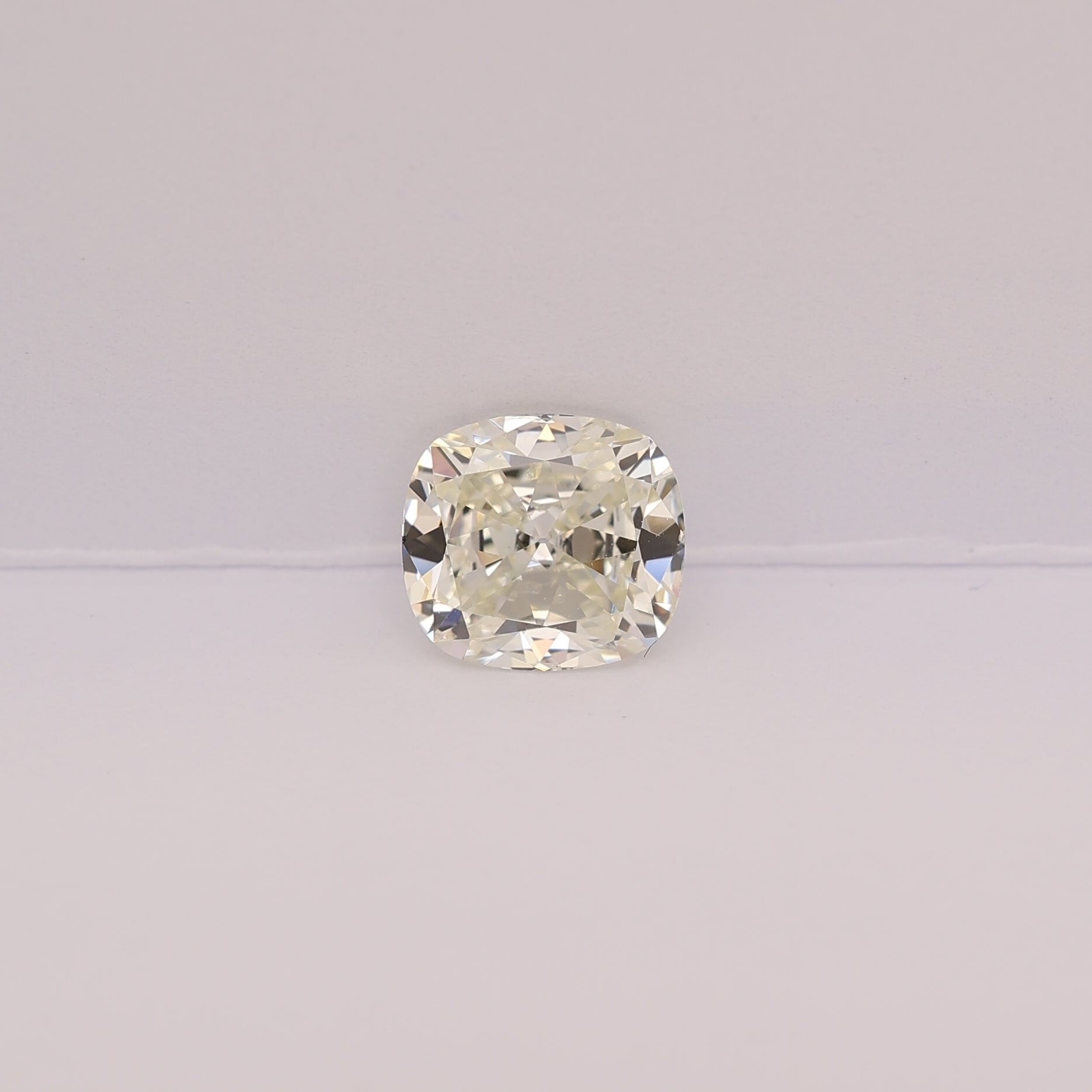 1.42 CRT L SI2 CUSHION BRILLIANT CUT DIAMOND