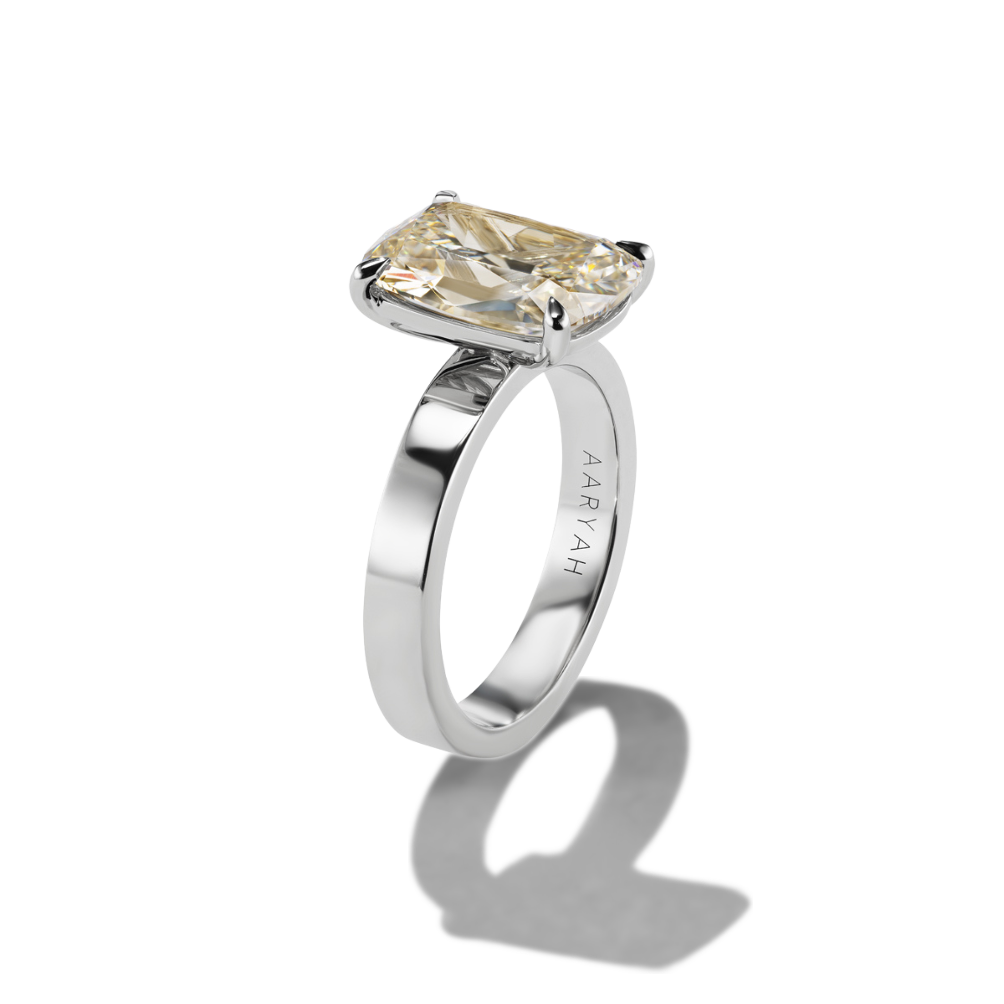 BESPOKE BROWN CUSHION PLATINUM SELENE