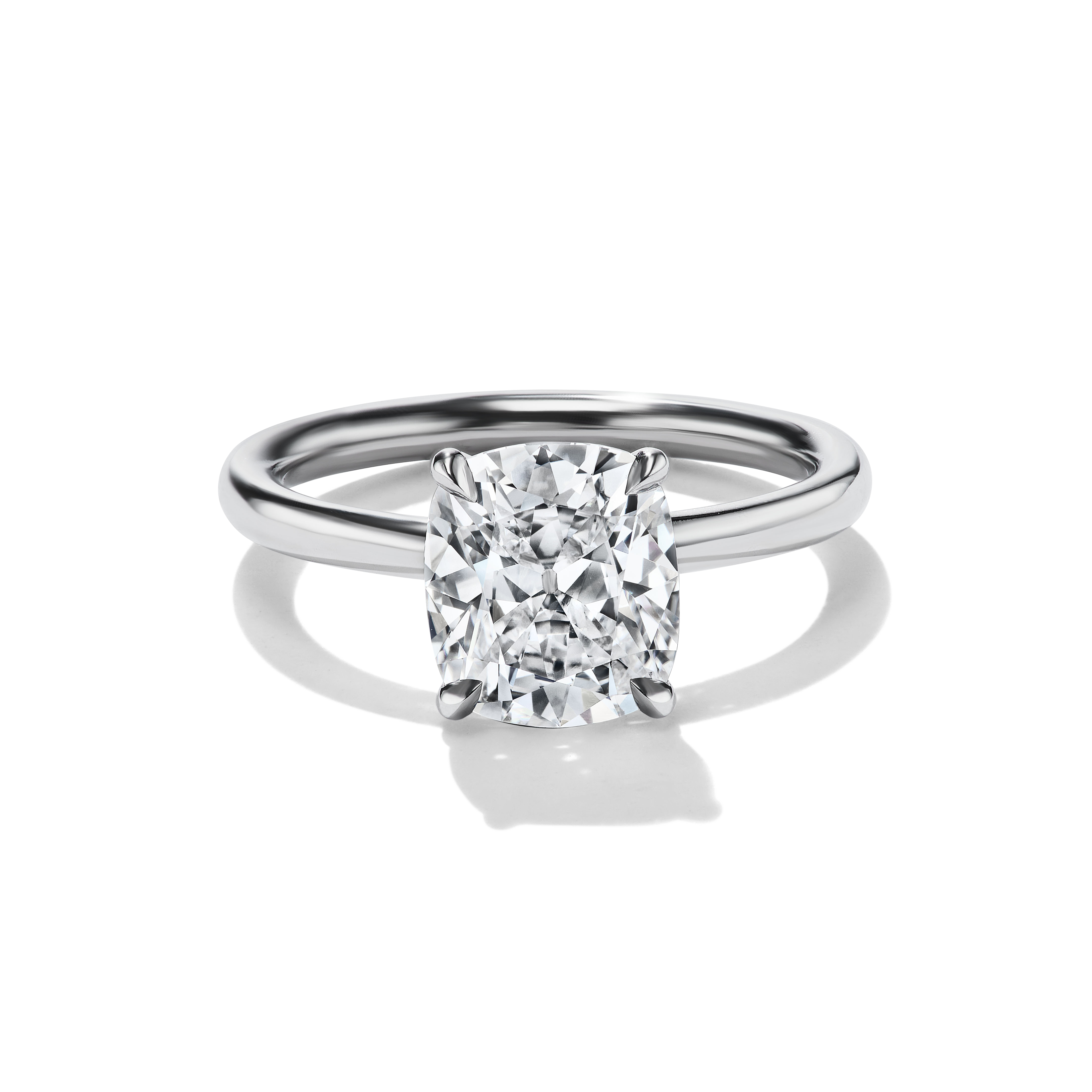 BESPOKE CUSHION CUT DIAMOND SOLITAIRE RING