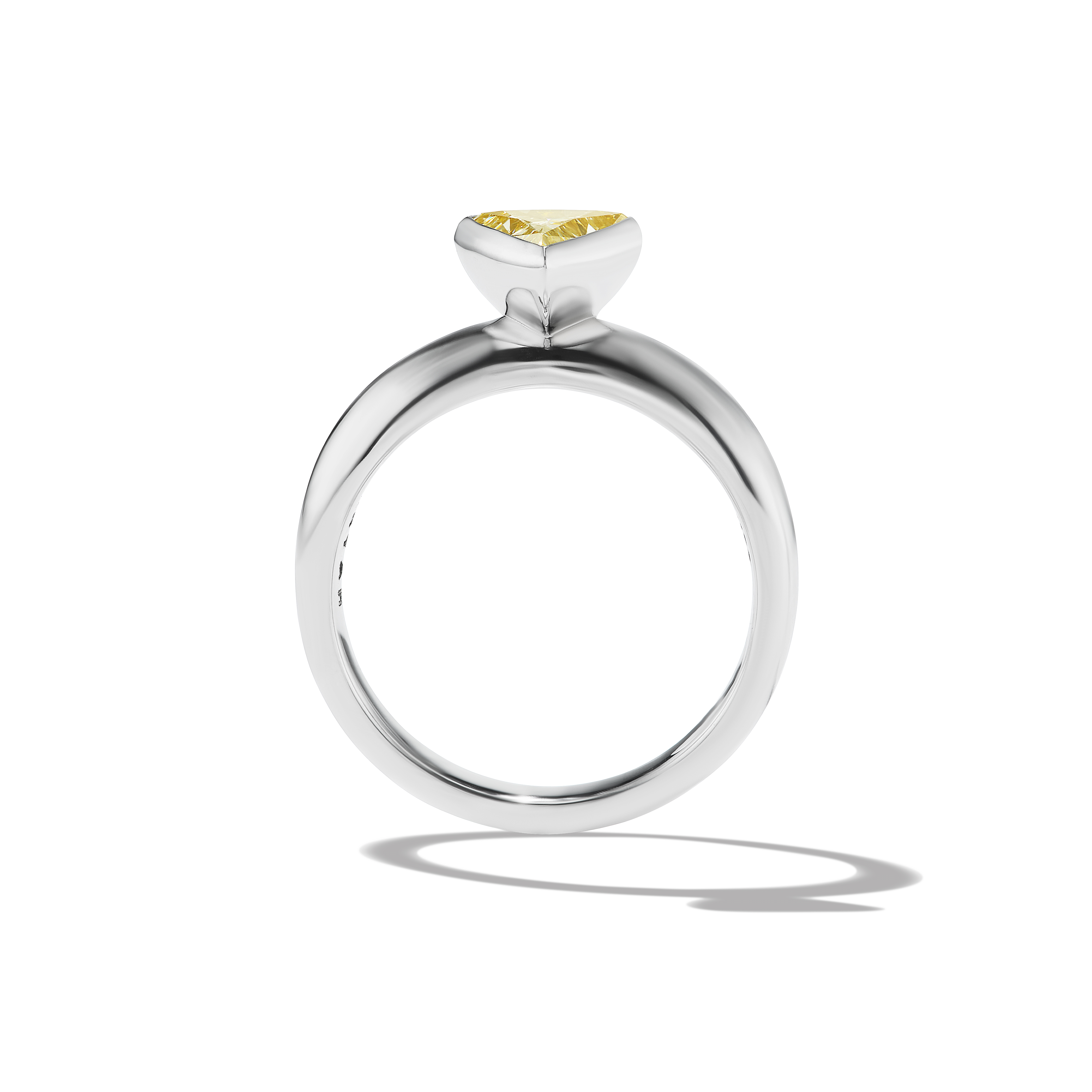 ELLIE RING