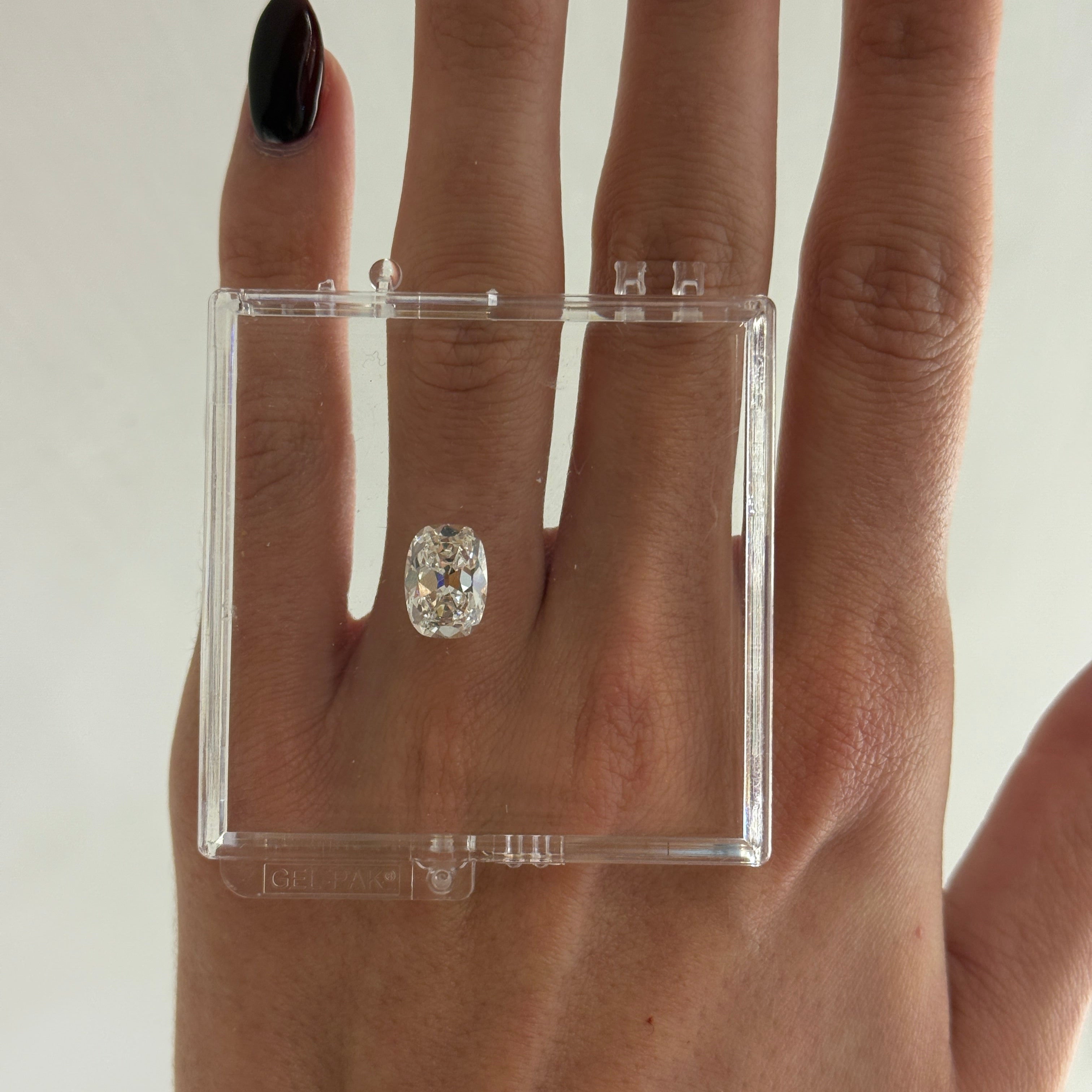 3.20 CRT J SI2 OLD MINE BRILLIANT CUT DIAMOND