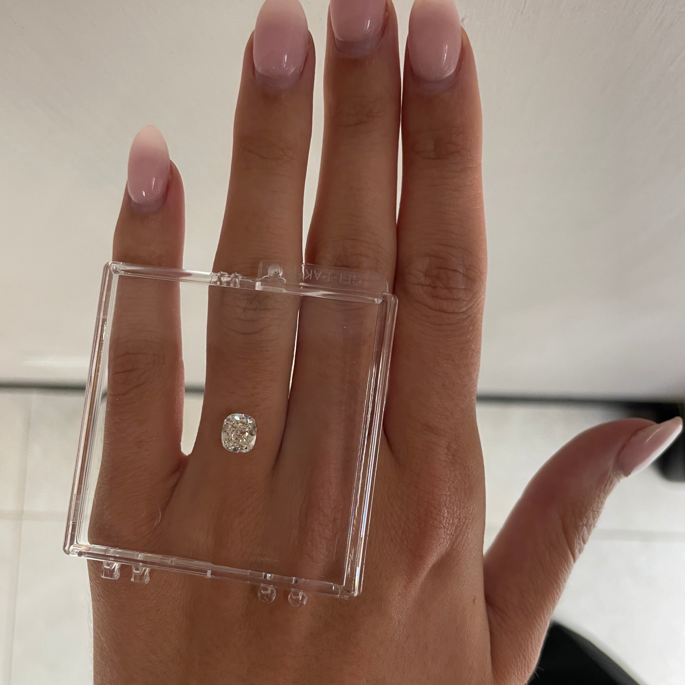 1.42 CRT L SI2 CUSHION BRILLIANT CUT DIAMOND