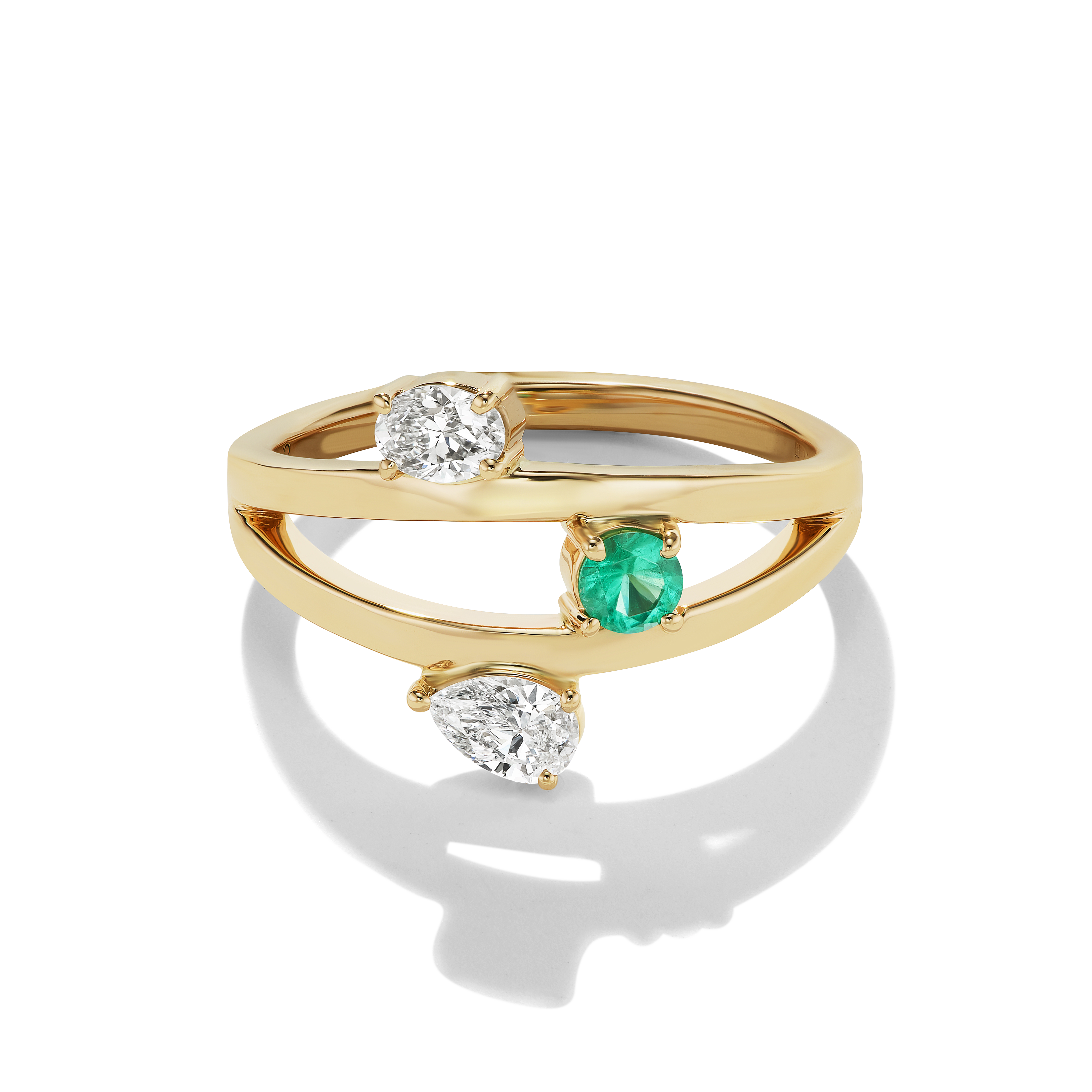 BESPOKE COSMO WITH EMERALD