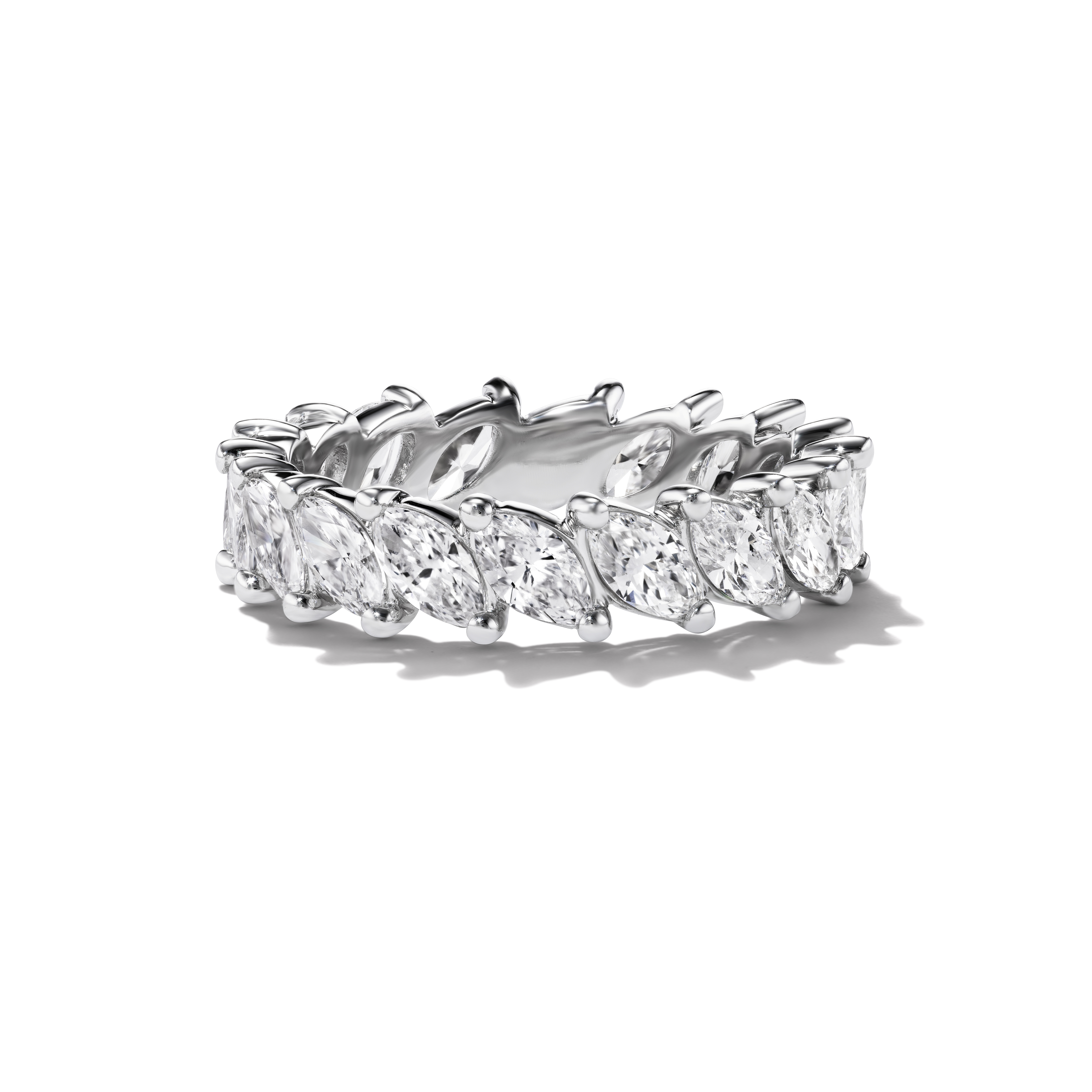APHRODITE MARQUISE BAND