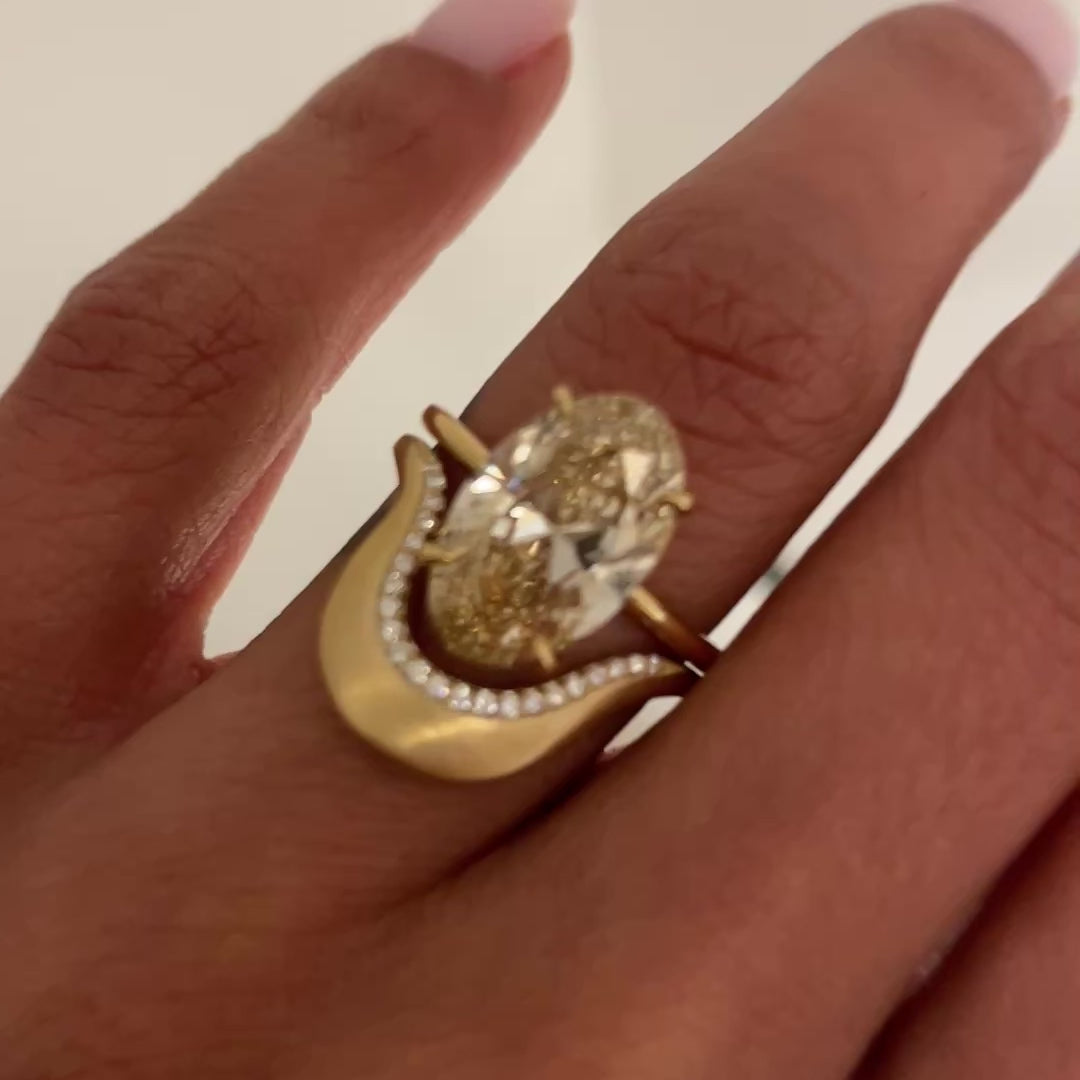 ZARIA Wedding Band Stack Video