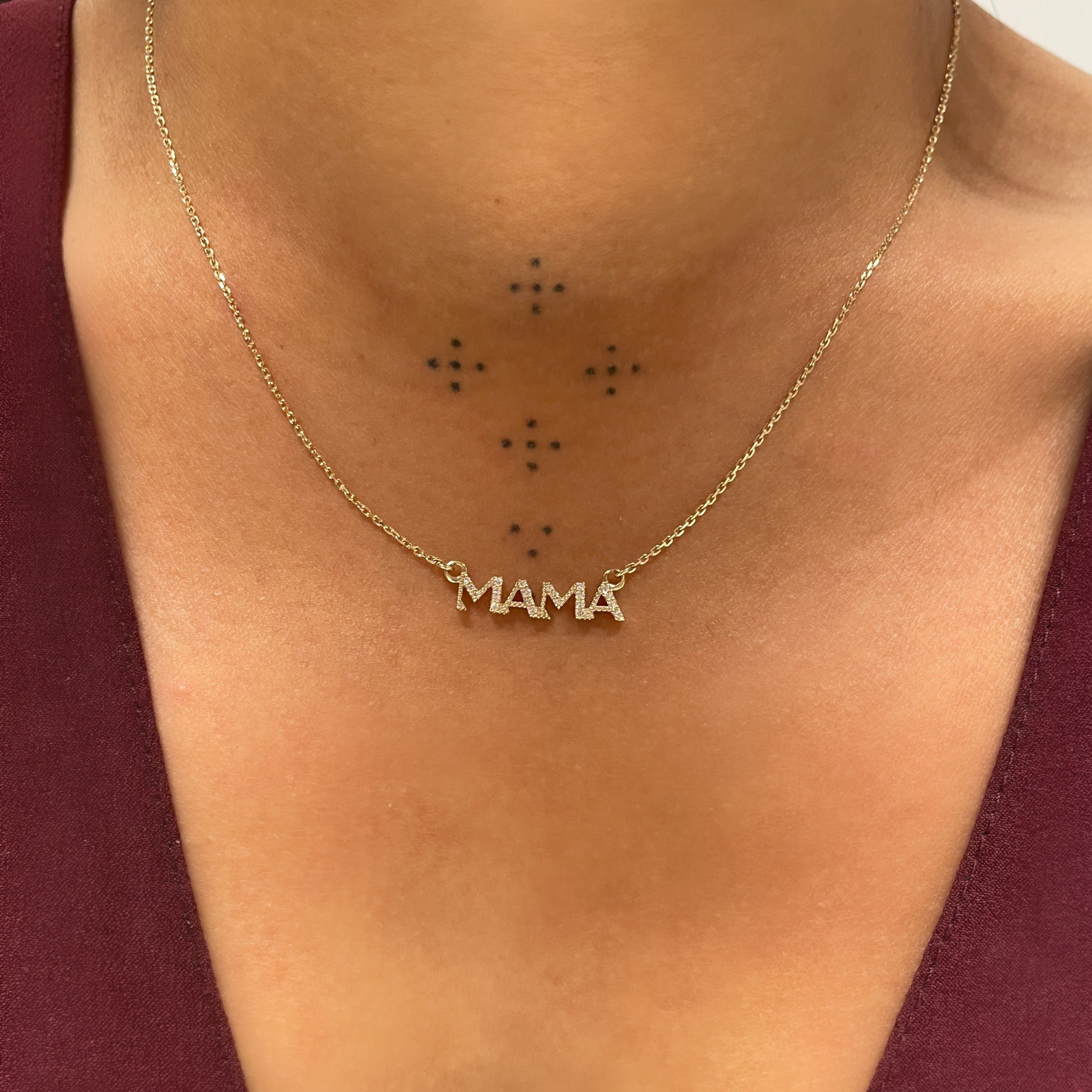 MAMA DIAMOND NAMEPLATE NECKLACE