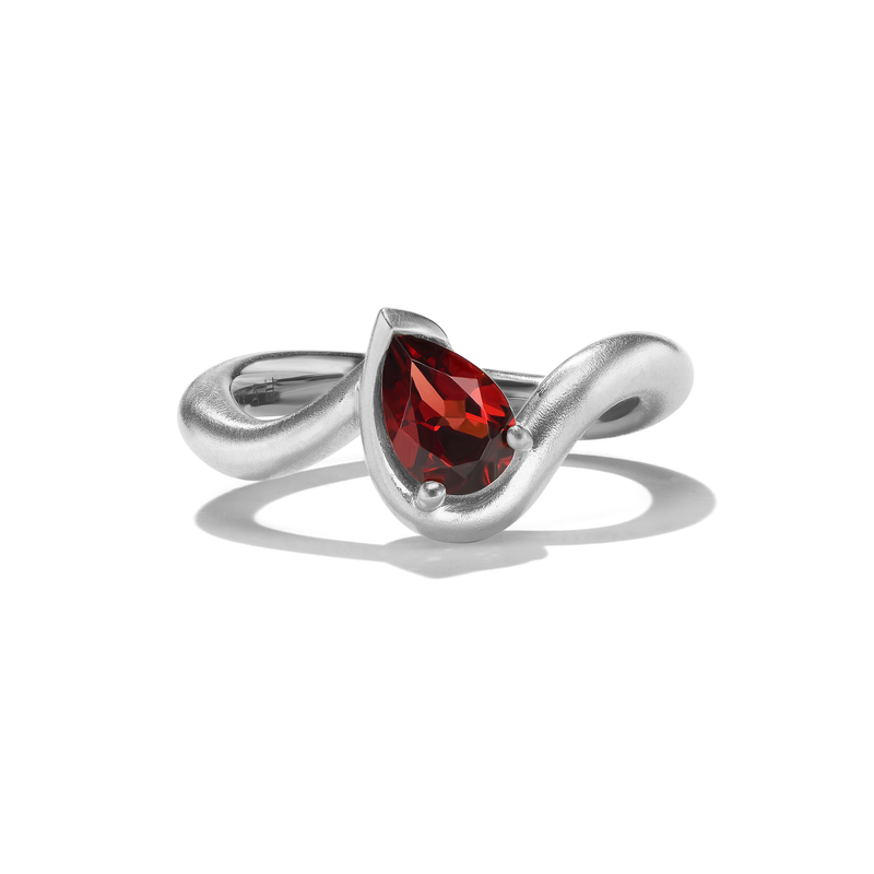 BB THELMA Garnet, in platinum