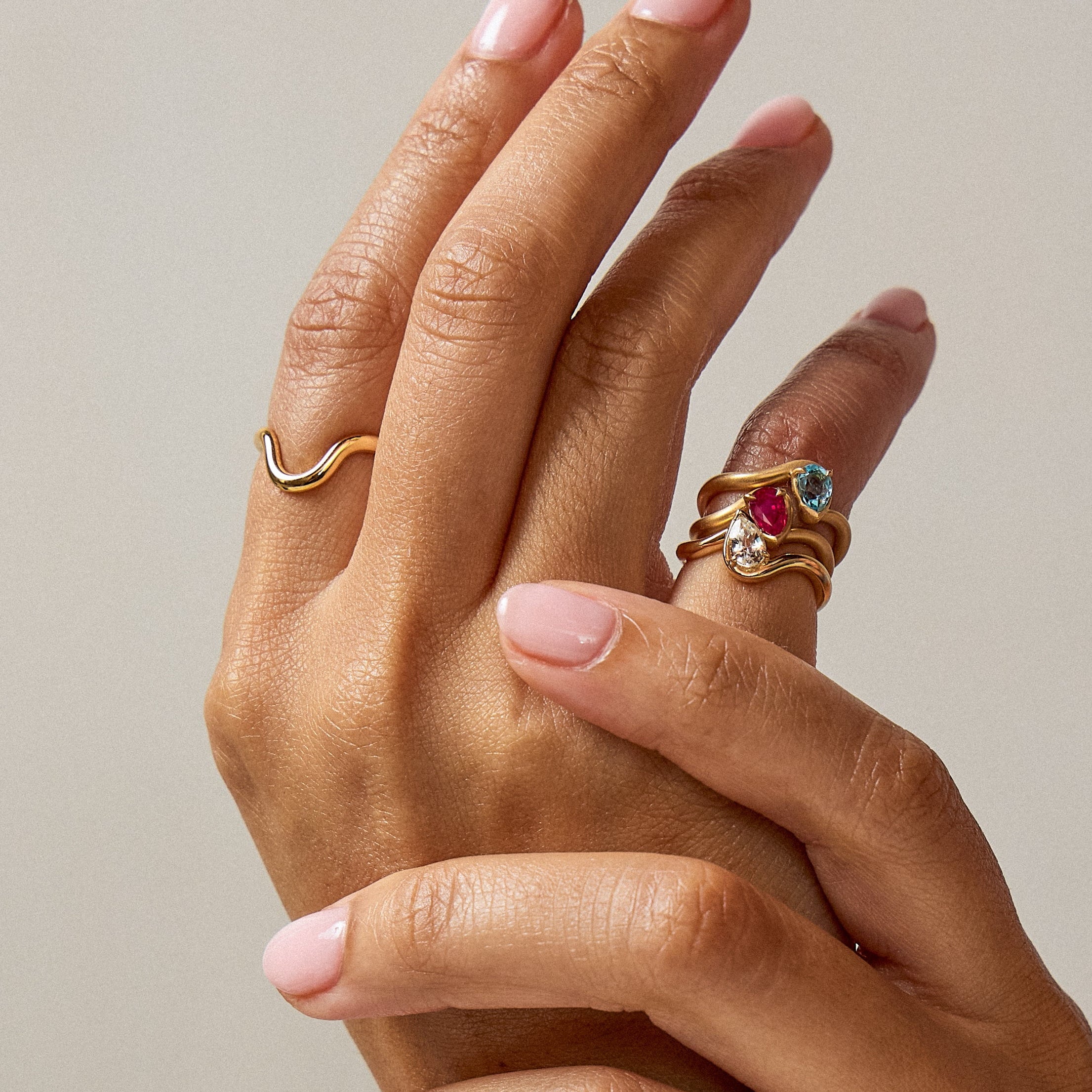 BB THELMA RUBY PINKY RING