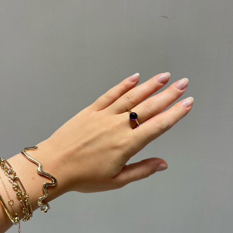AVAN AMETHYST 14KT GOLD RING