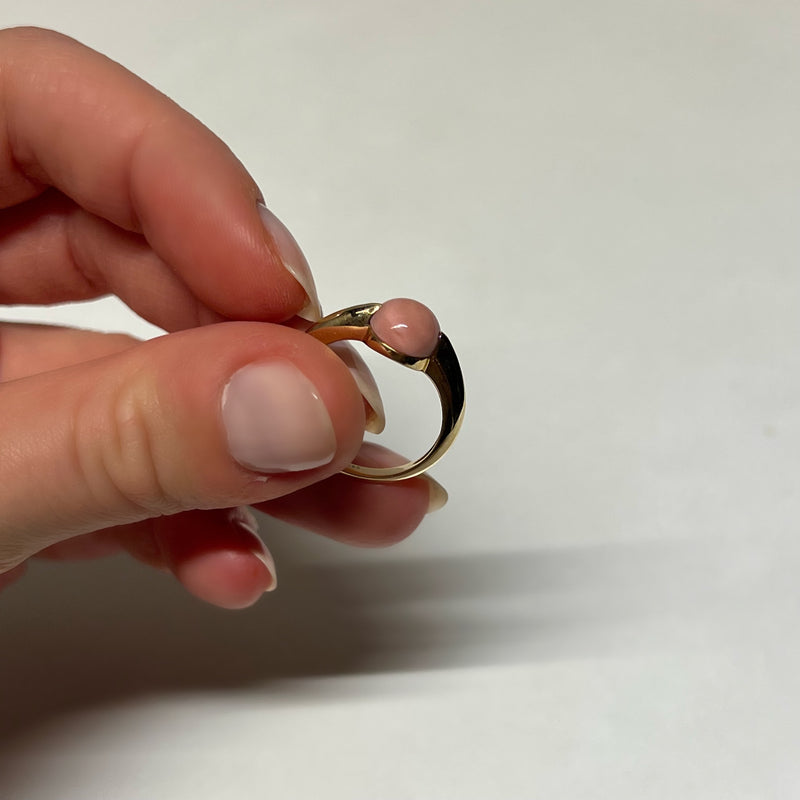AVAN PINK OPAL 14KT GOLD RING