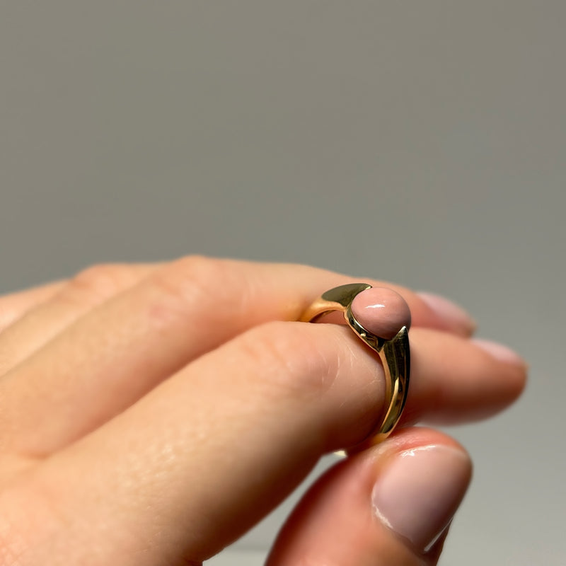 AVAN PINK OPAL 14KT GOLD RING