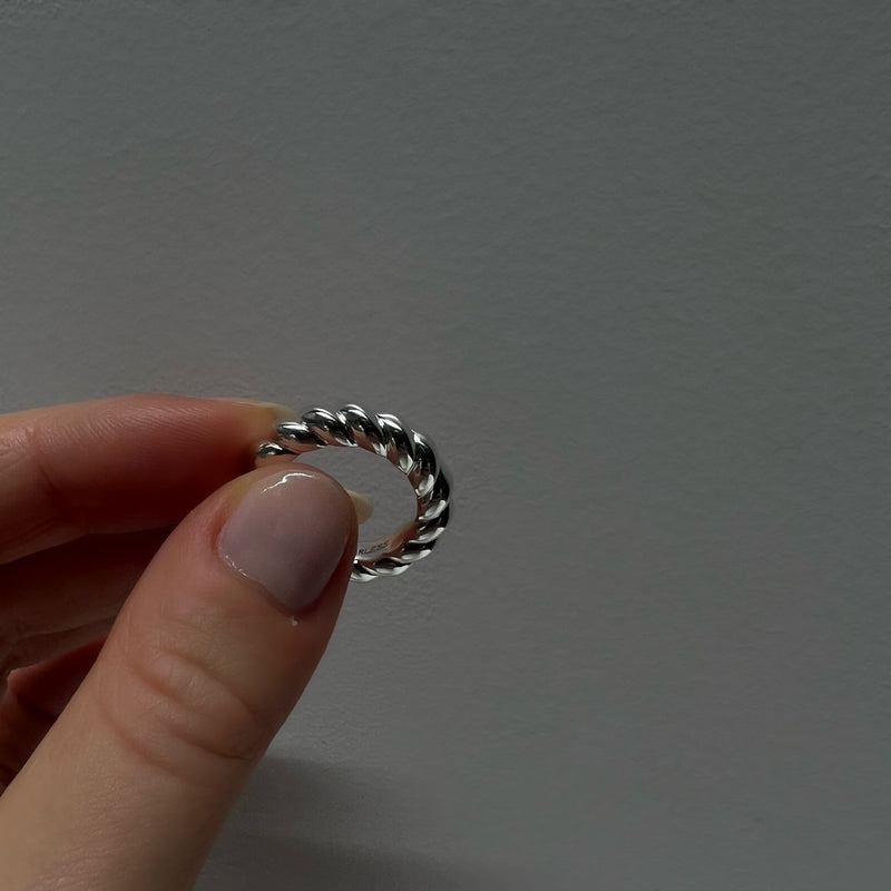 MAHA FEARLESS STERLING SILVER RING