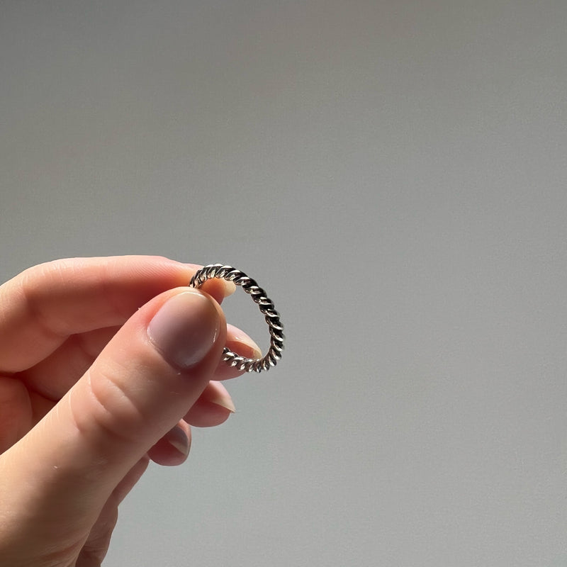 AADYA YIN BOLDER STERLING SILVER RING