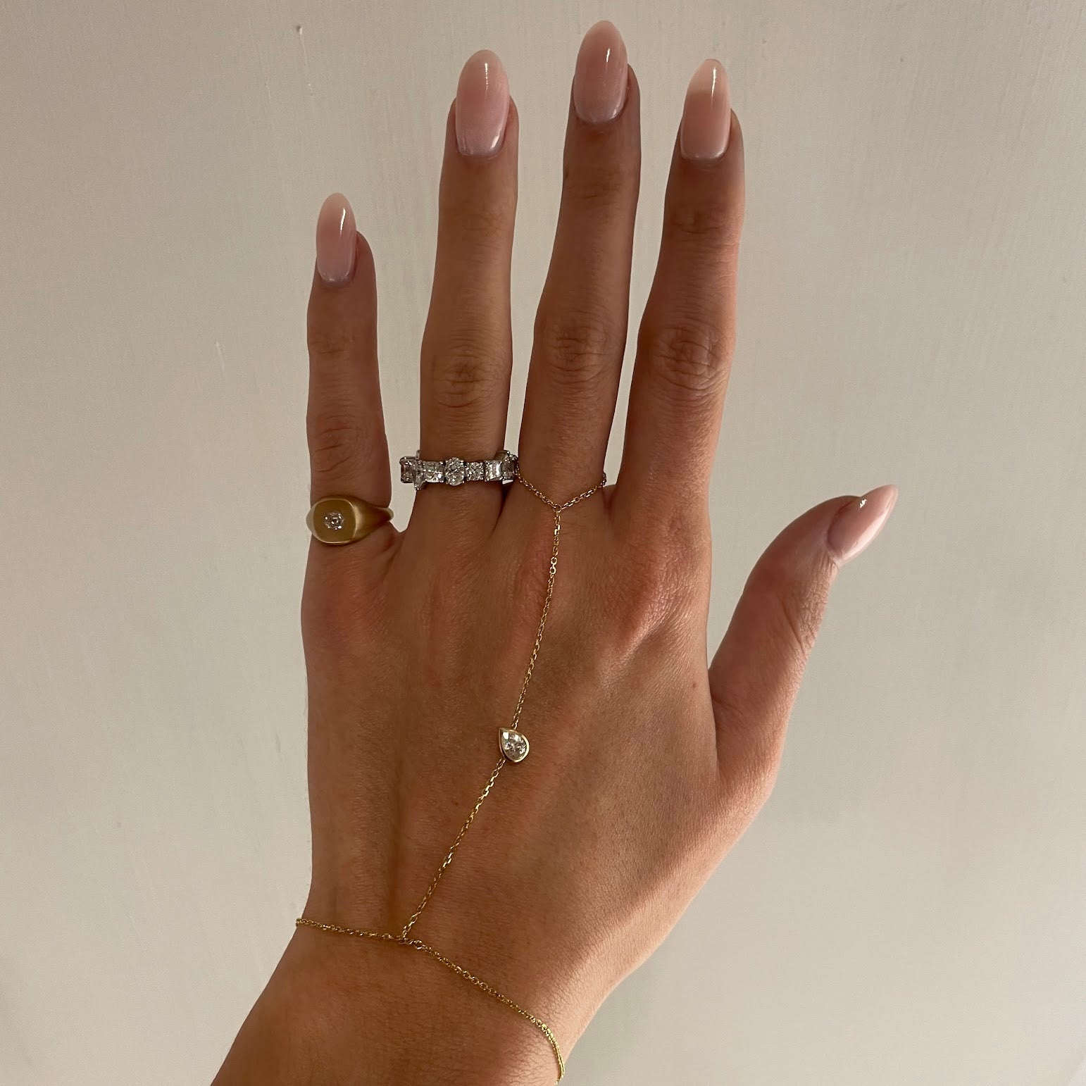 ALAYA 5.0CRT MULTI SHAPE DIAMOND BAND - In Stock | Size 5.75