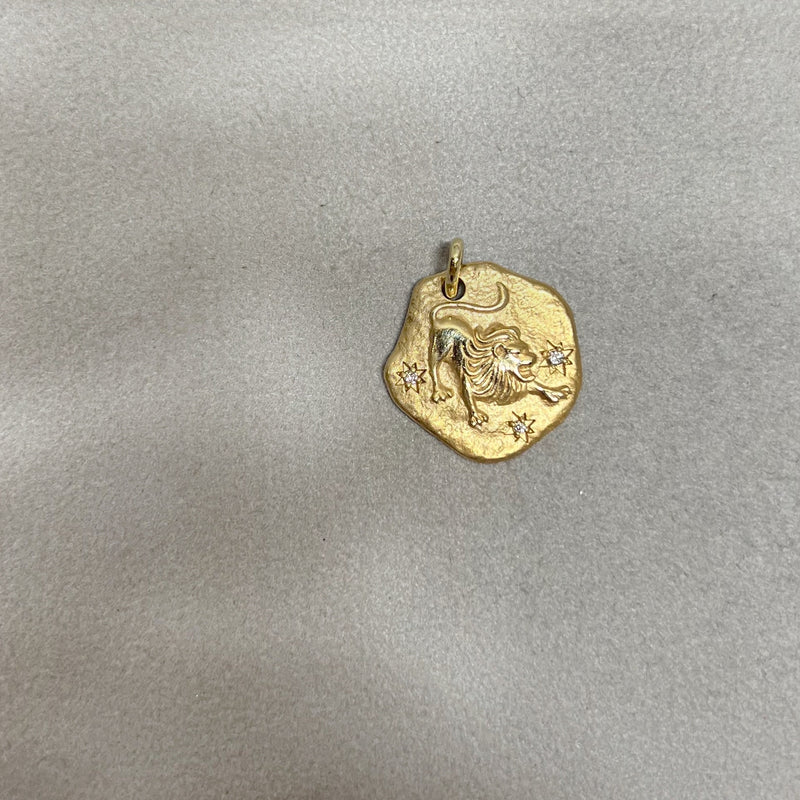 LEO 18KT YELLOW GOLD ZODIAC MEDALLION PENDANT