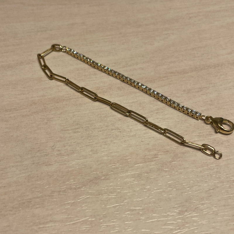 RIRO Diamond + Paperclip Tennis Bracelet on table