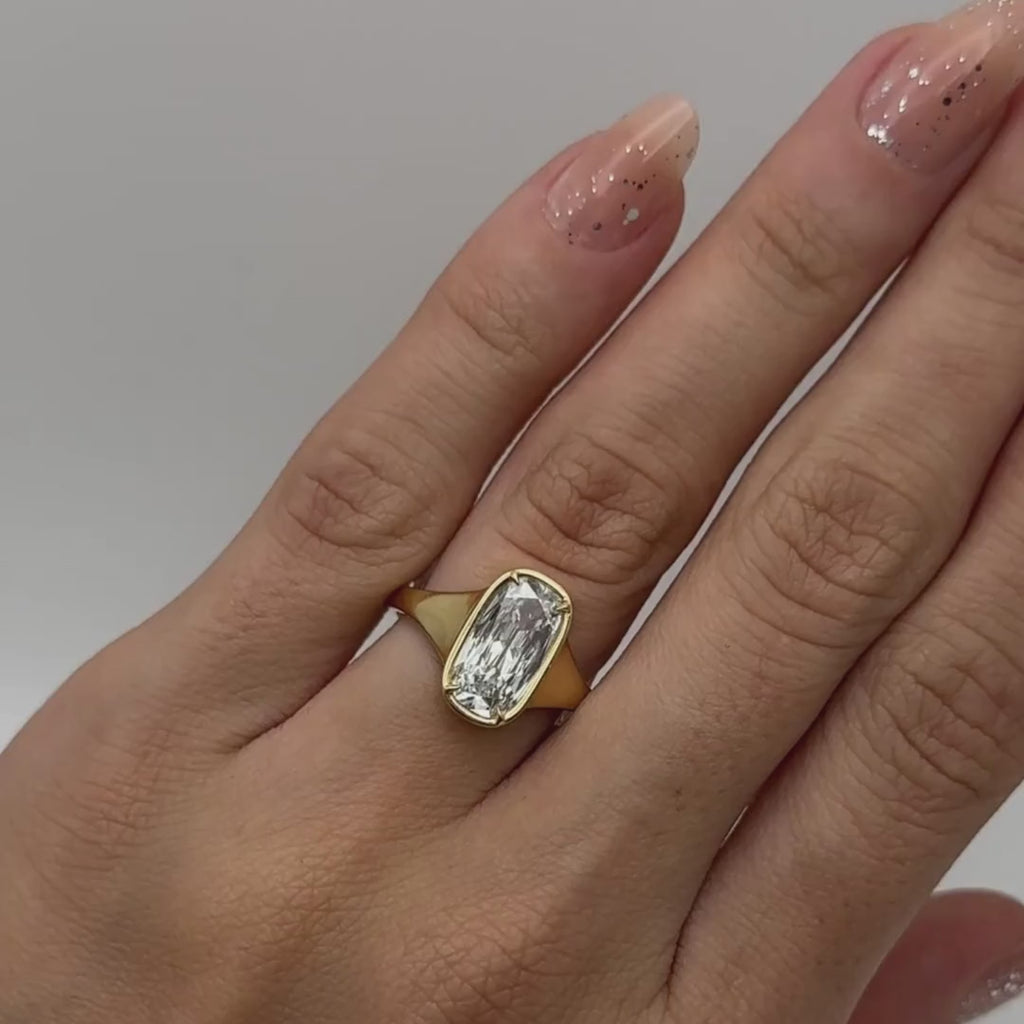 *NEW* LUCY Ring