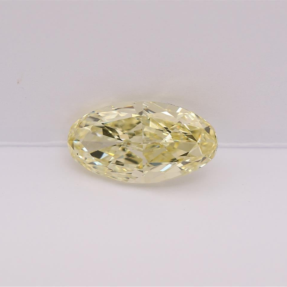 FLY VS1 Oval Yellow Diamond 