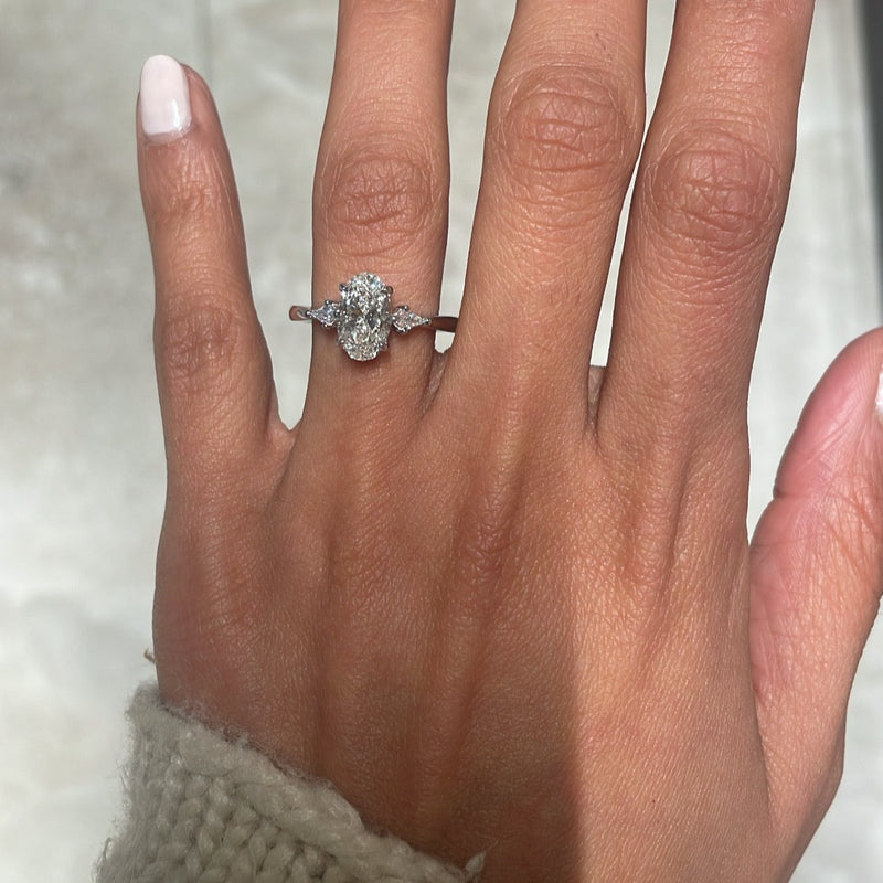 MARIE Ring II 1.50crt Center