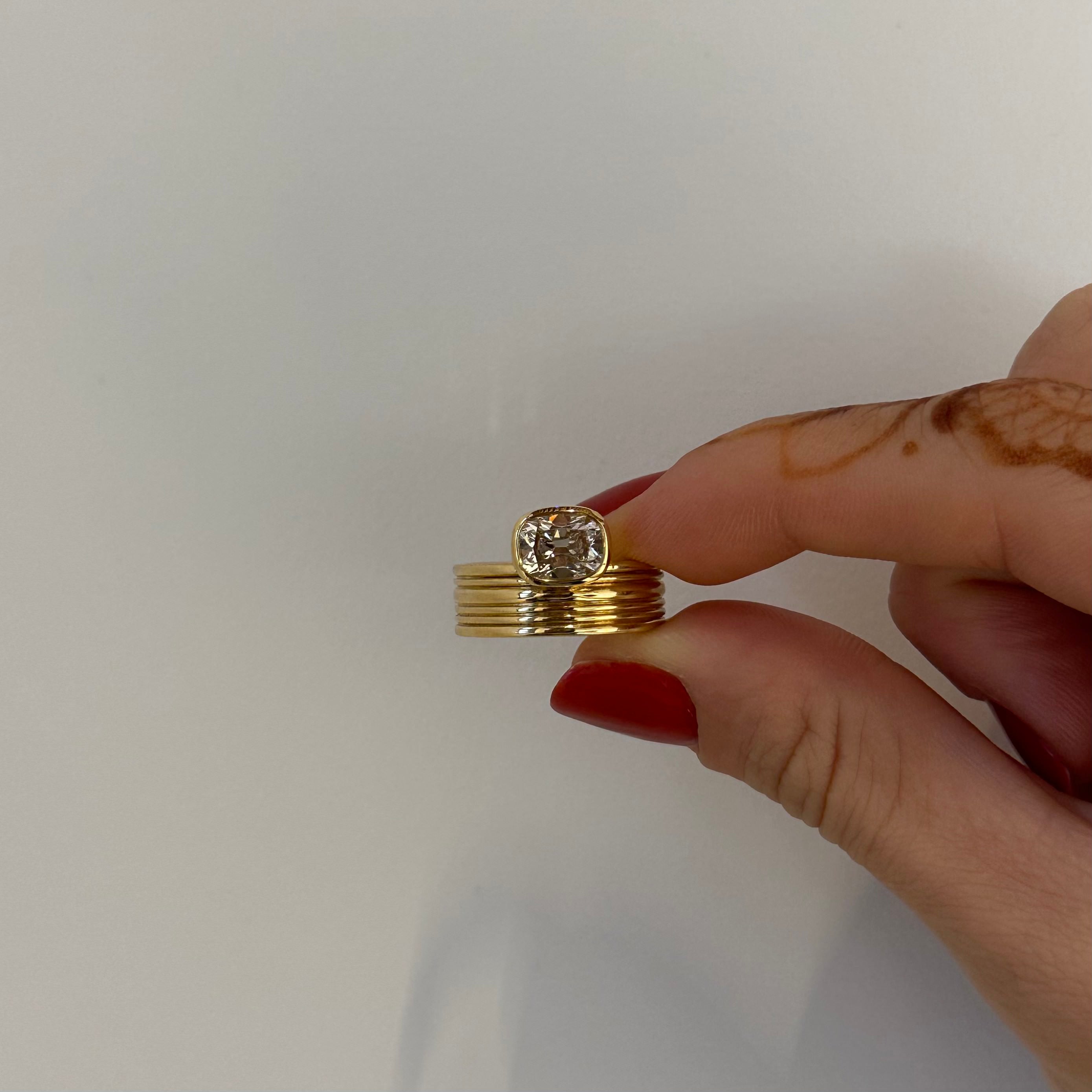 *NEW* MIKA Ring