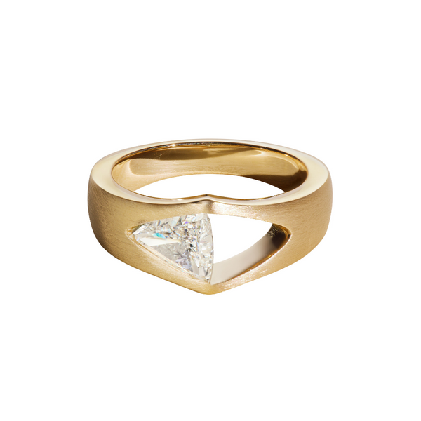 TRIKONA Ring